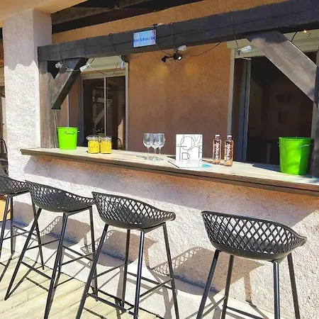 Villa 105m2, Piscine, 5 Min Des Golfs, Proche Centre Saint-Raphaël