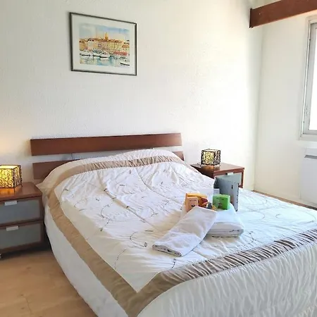 105m2, Piscine, 5 Min Des Golfs, Proche Centre Saint-Raphael (Var)