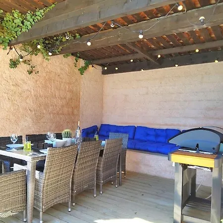 Villa 105m2, Piscine, 5 Min Des Golfs, Proche Centre *